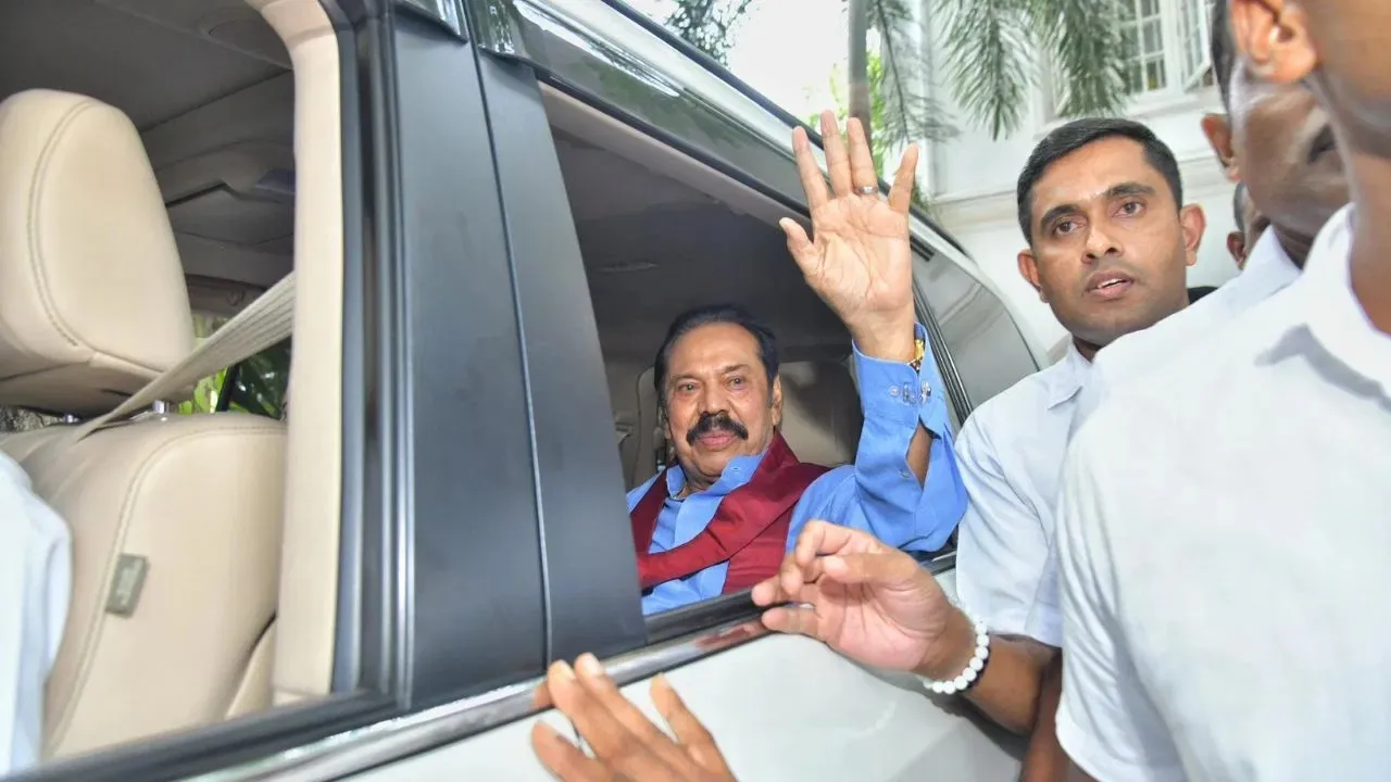 Mahinda Rajapaksa 