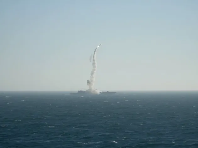 Zircon hypersonic missile