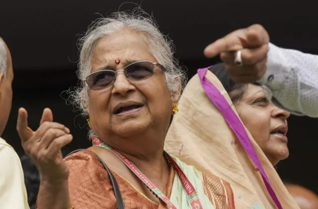 Sudha Murthy FIR Unknown Threaten 