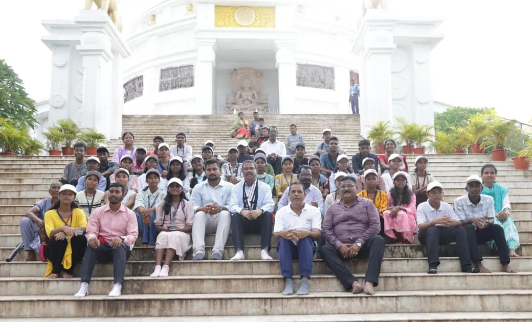 dharmendra pradhan in santistupa dhauli 