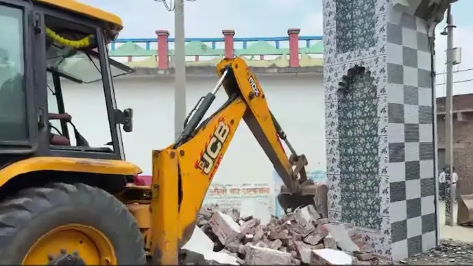 Yogi's bulldozer action