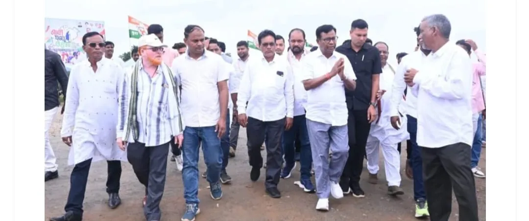 gandhi pathe odisha padajatra by congress
