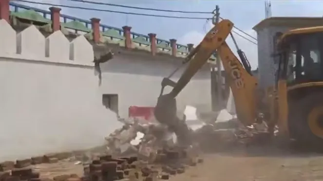 Sambhal bulldozer action
