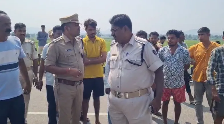 bike truck accident in kamakhyanagar 3 death