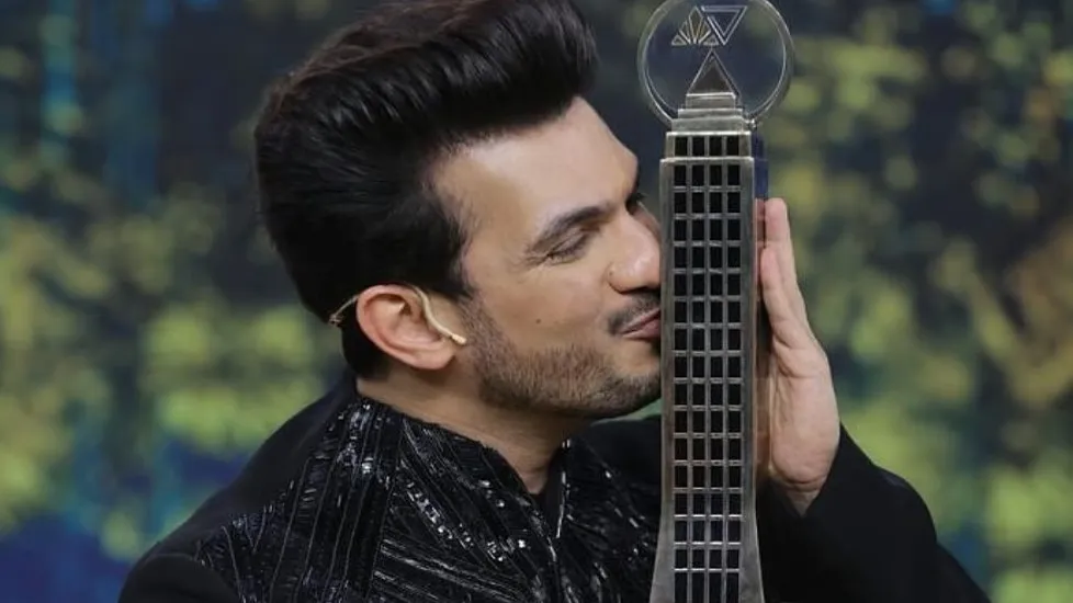 Arjun Bijlani Wins Rise & Fall S1 | ₹28L Trophy