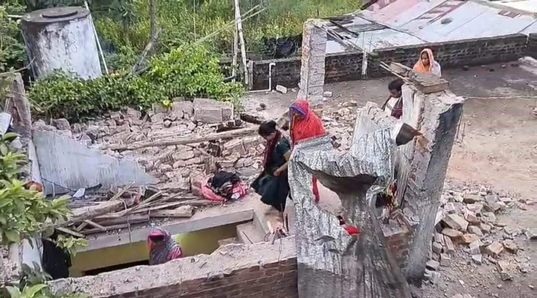 youth died in craker blast in khalikote ganjam