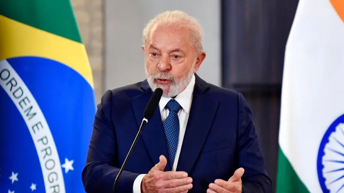 Lula to run again next year