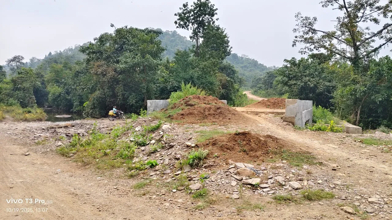 Gotamunda-Dahimal road 