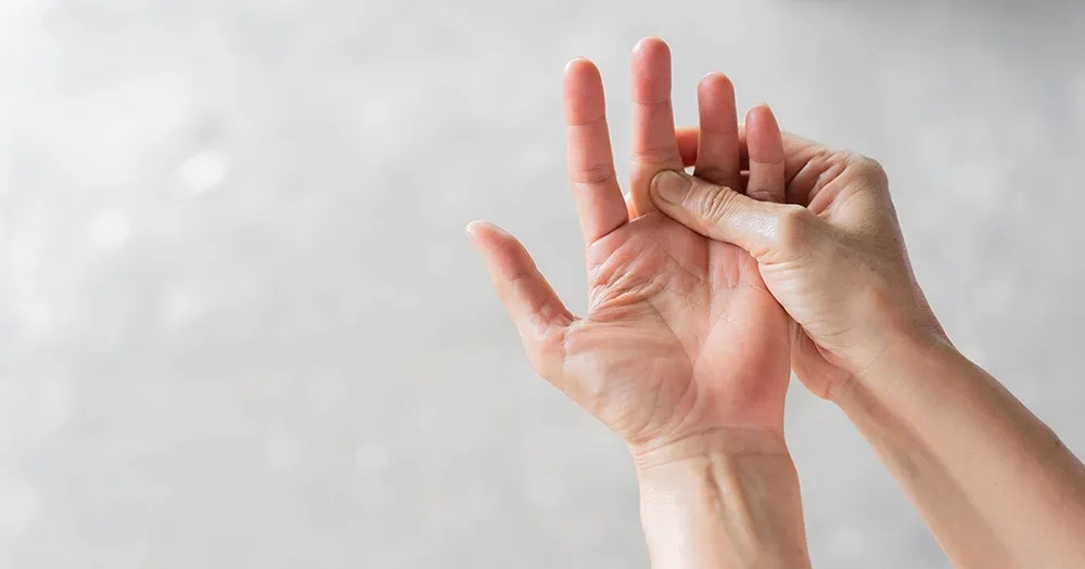 finger-clubbing-a-subtle-nail-change-that-could-signal-lung-cancer