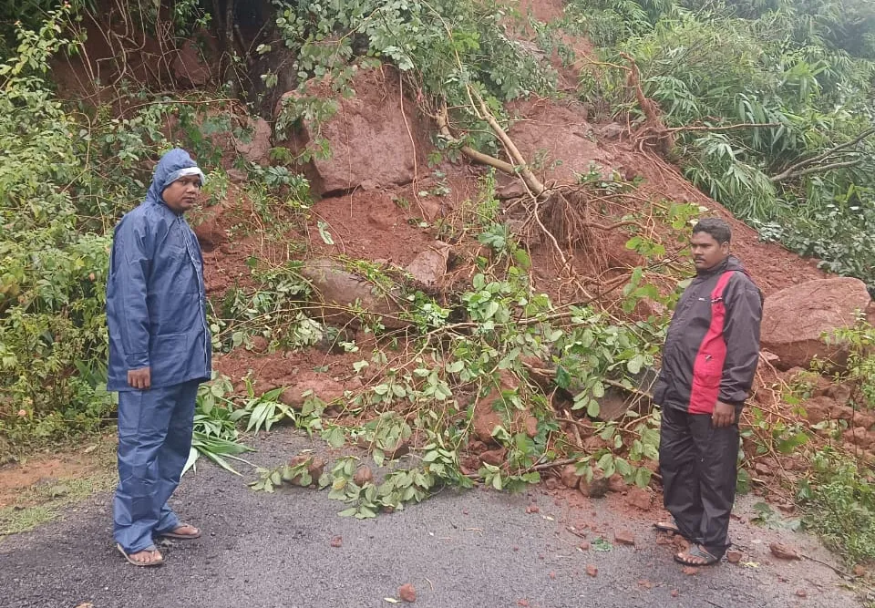 land-slide-in-rayagada-block-gajapati-dist