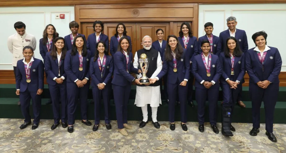 Amanjot Kaur Wins Hearts: Gifts Medal to Pratika