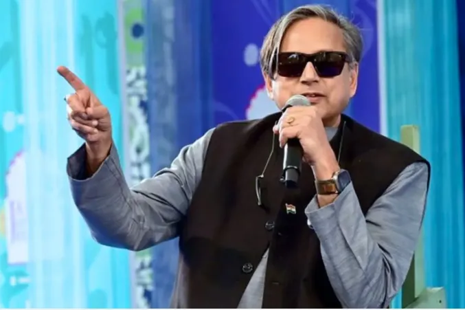  Shashi Tharoor