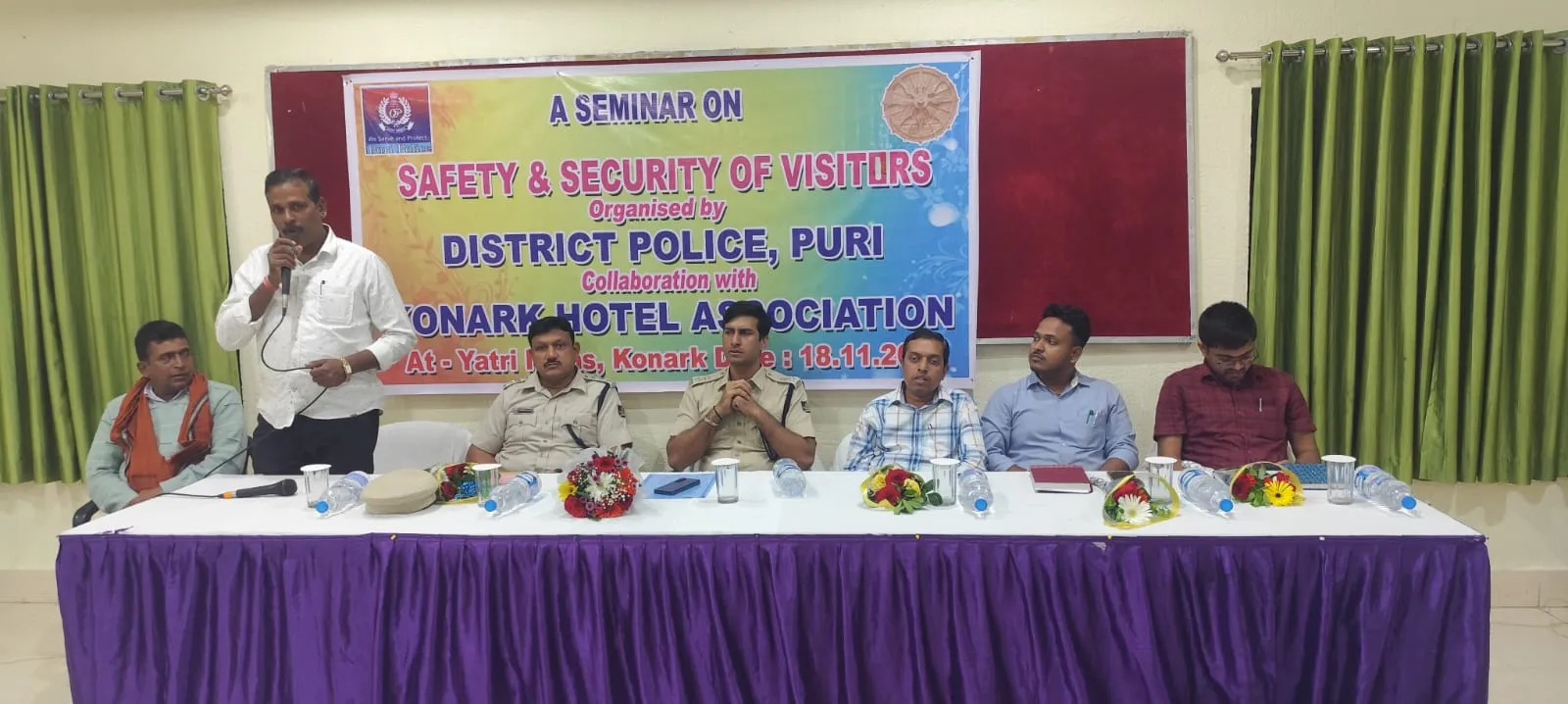 Puri SP reviews security arrangements for Konark festival