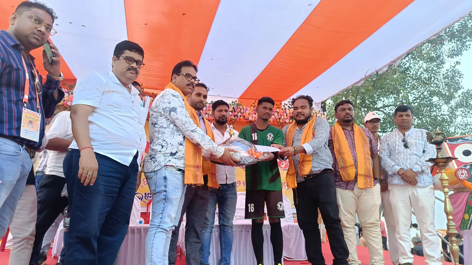 All India Bhanja Trophy Football Tournament; Semi-final between boxers from Sundargarh and Bihar