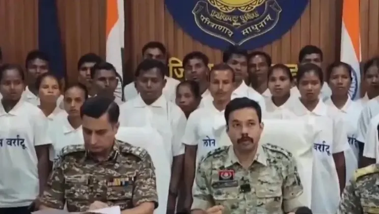 Maoist Surrender Chhatisgarh Dantewada 