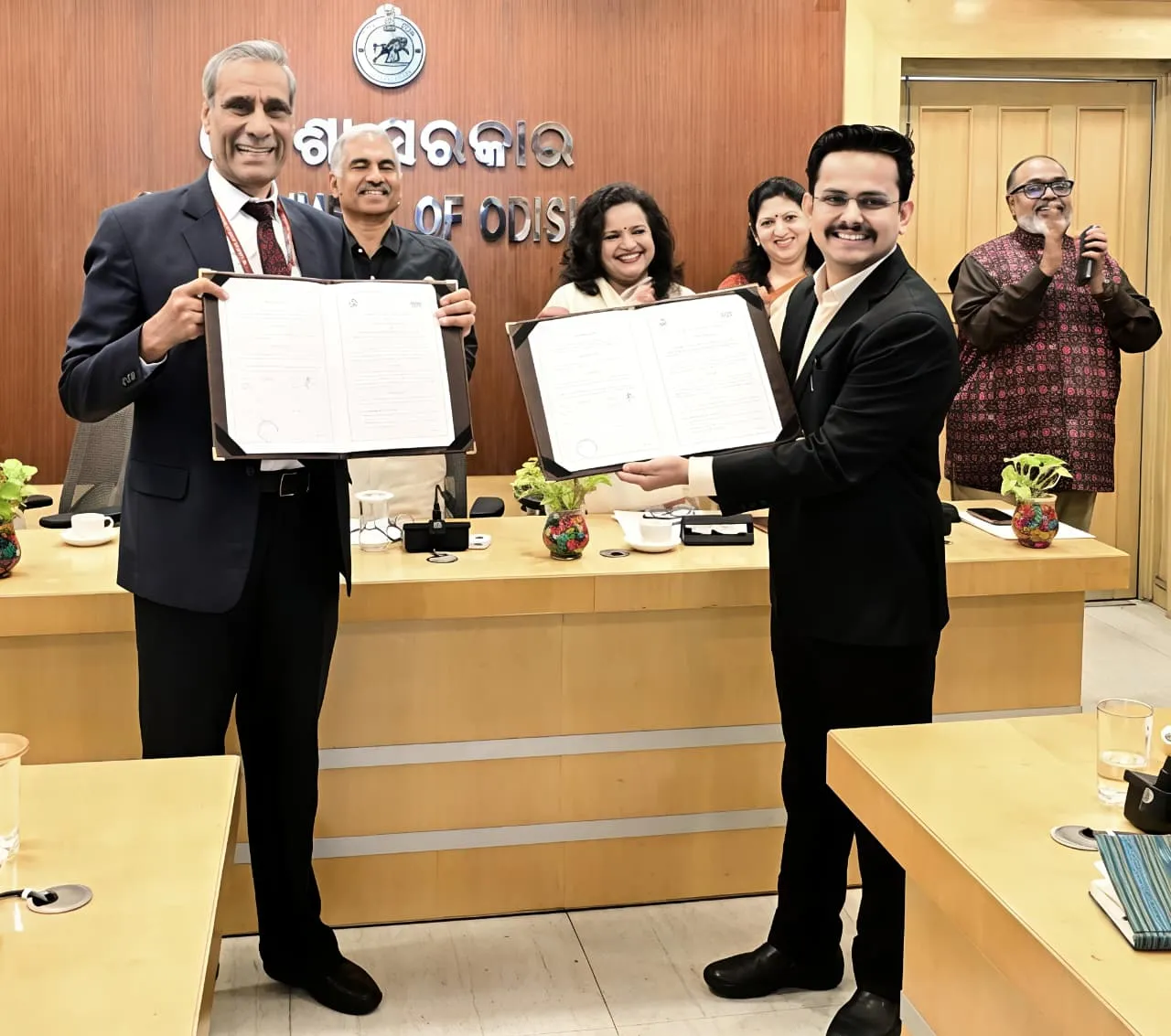 MoU between Bhaskaracharya National Institute of Space Applications and Geo-Informatics with Odisha Government