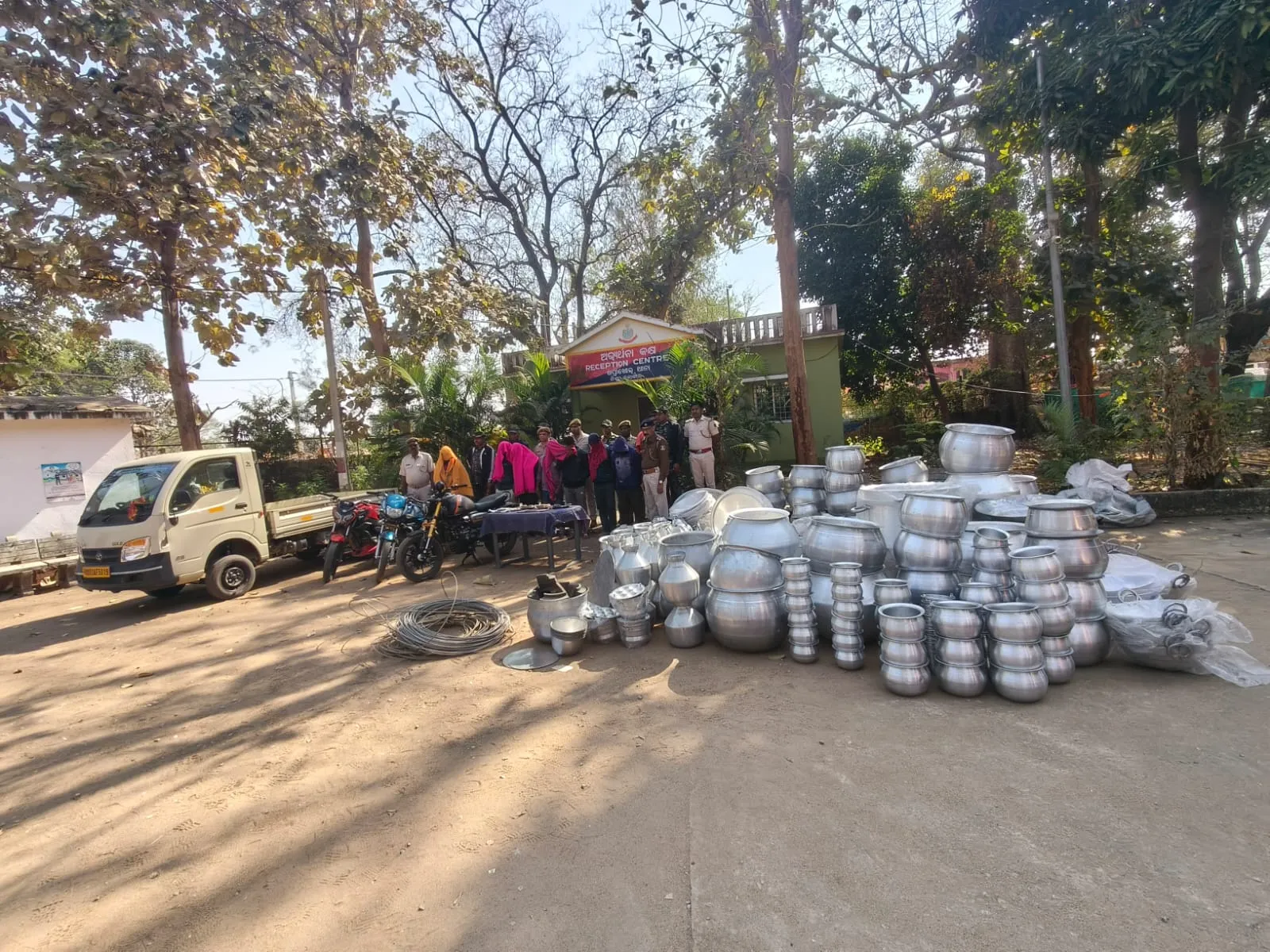 Electricity wire theft racket busted; Factory owner arrested for theft