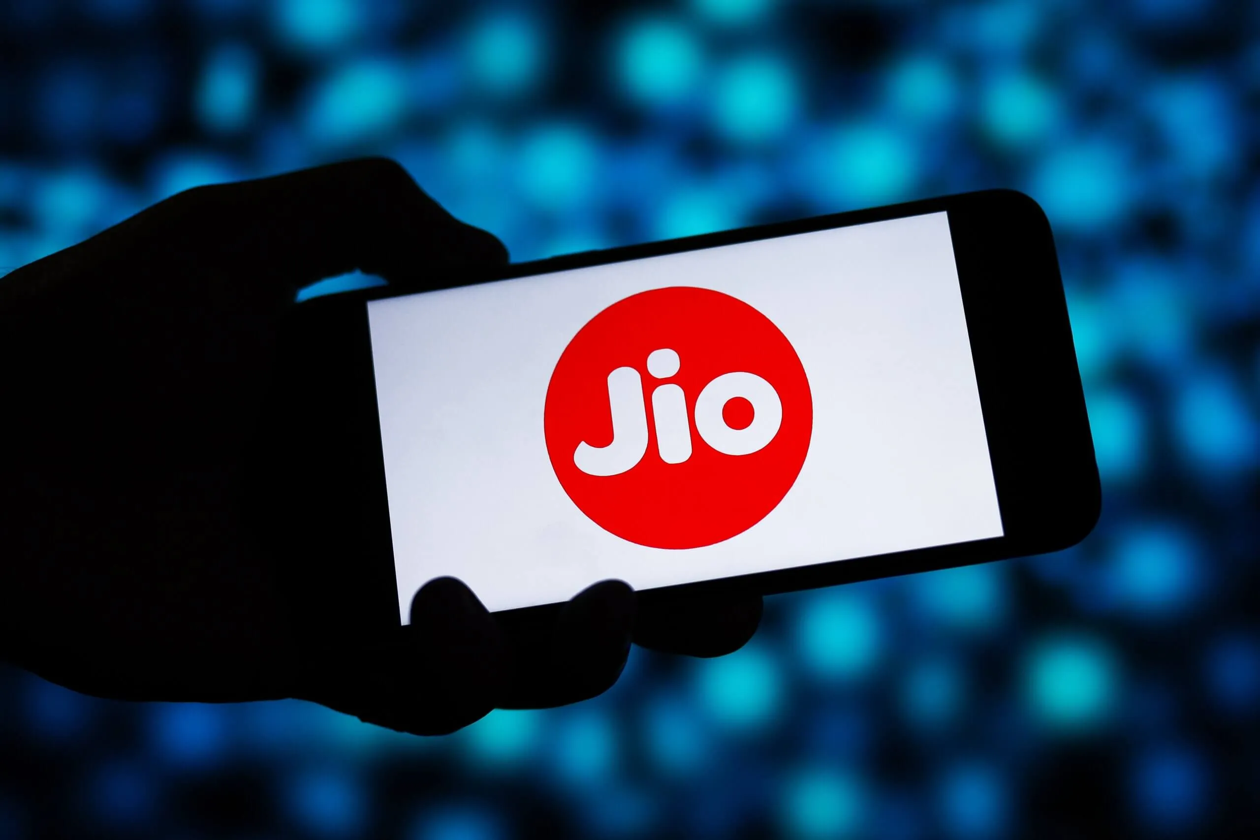 MoU between Jio and NHAI, safety alerts will be available on mobile on national highways