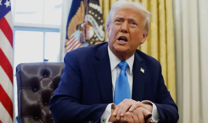 Trump Tariffs Hit US Firms: 15-Yr Bankruptcy High