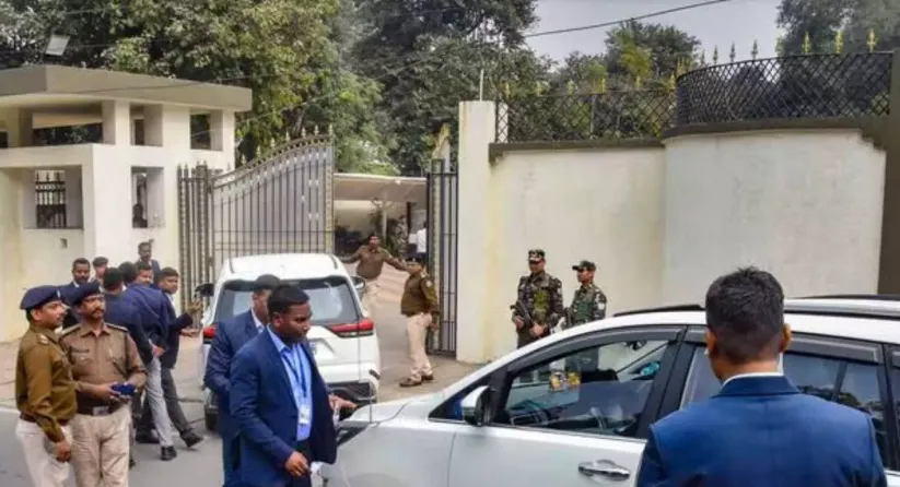 ED Raids 20 Sites in Maxizone Ponzi Scam | ₹300 Cr Fraud