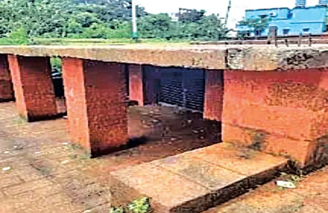 Neglected Pandav Gufa: Hidden Bhubaneswar Heritage