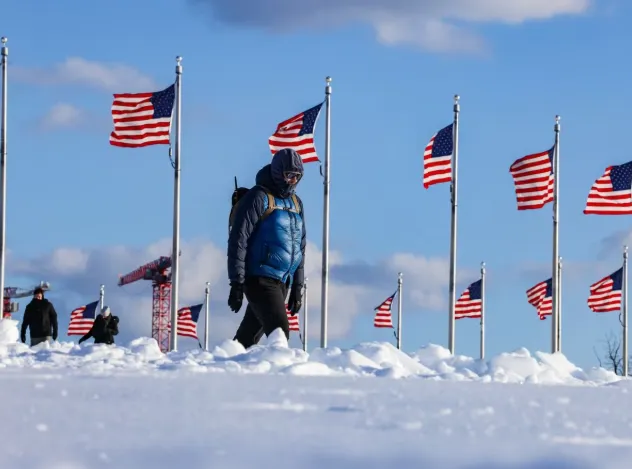 Deadly Winter Storms Hit US: Freezing Cold and Ice Quakes Trigger Chaos