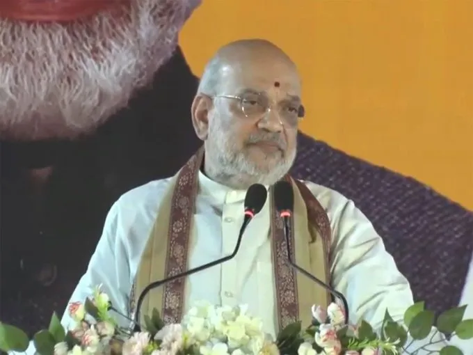 Amit Shah slams Mamata Banerjee 