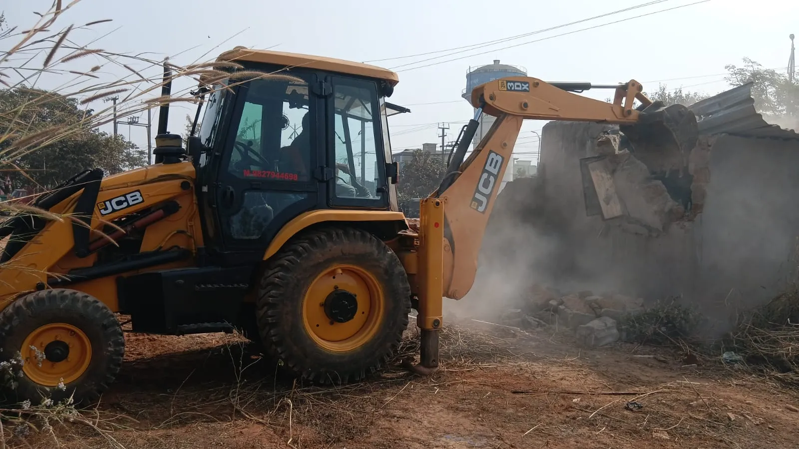 EMS Road Clearance: 247 Illegal Shops Removed!