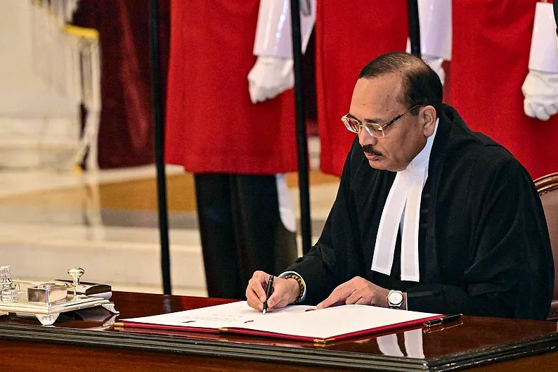 CJI Surya Kant Warns Lawyer After ‘Adani-Ambani Bench’ Comment