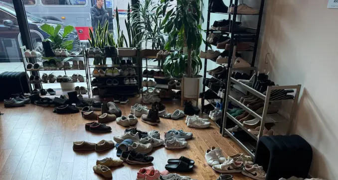 Inside the No-Shoes Workplace Trend: What Silicon Valley Startups Say About Office Comfort