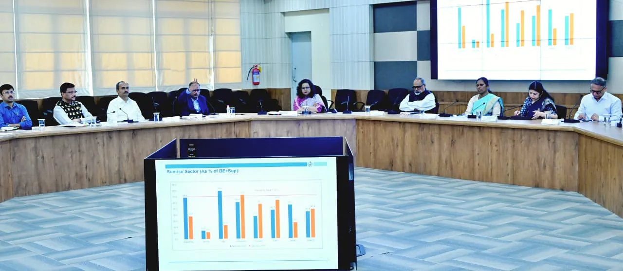 A secretary-level meeting was chaired by the Chief Secretary to review key administrative issues