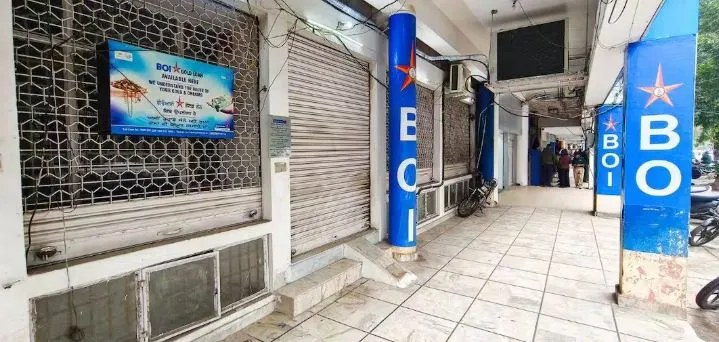 Find out on which days banks will be closed, including national holidays