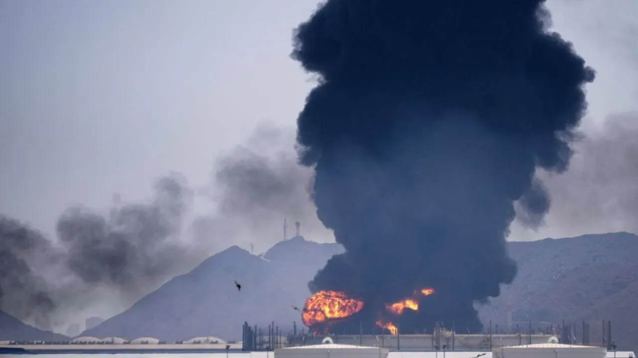 US Embassy in Baghdad Targeted as Missile Hits Helipad in Green Zone