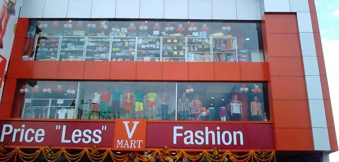  V-Mart