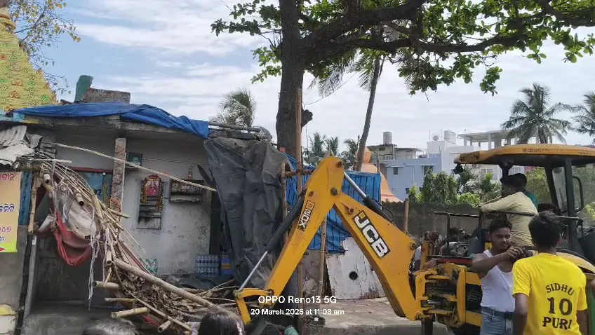 Puri Sees Major Demolition Drive on Havatdwara Road