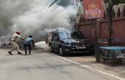 ire Near High Court
