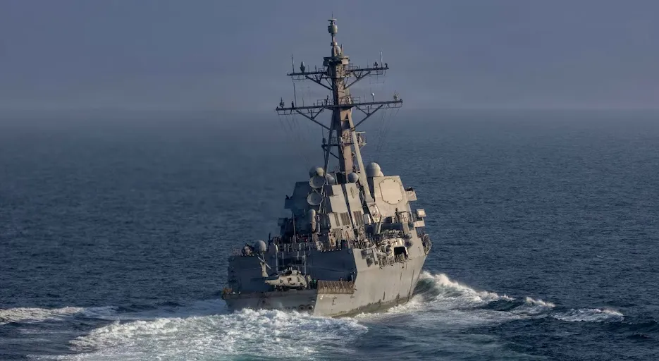 US-Iran Tensions Rise as Navy Destroyers Cross Strait of Hormuz