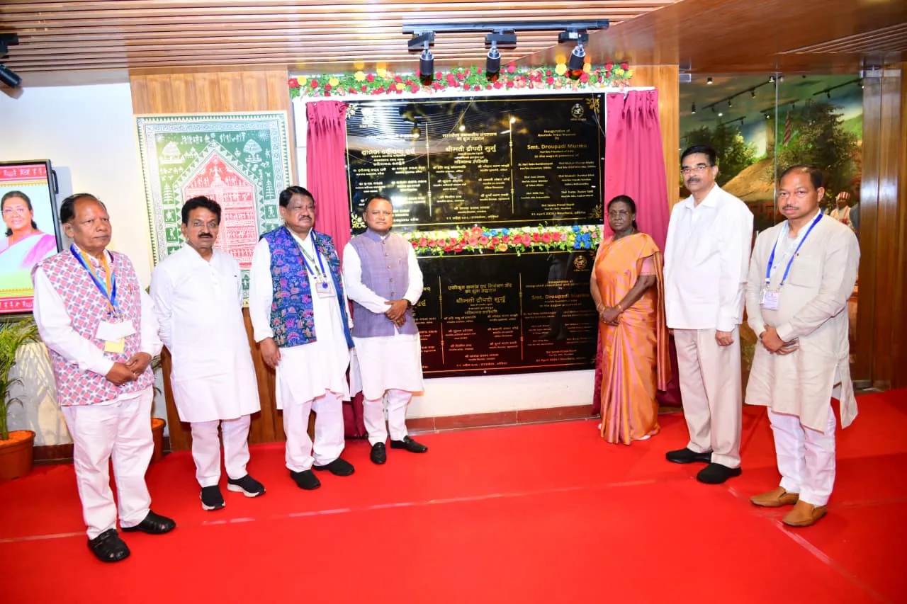 President Draupadi Murmu inaugurates and tours the Tribal Museum