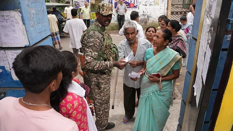 Record Rise in Bengal Voters: Trouble for TMC or Opportunity for Opposition?