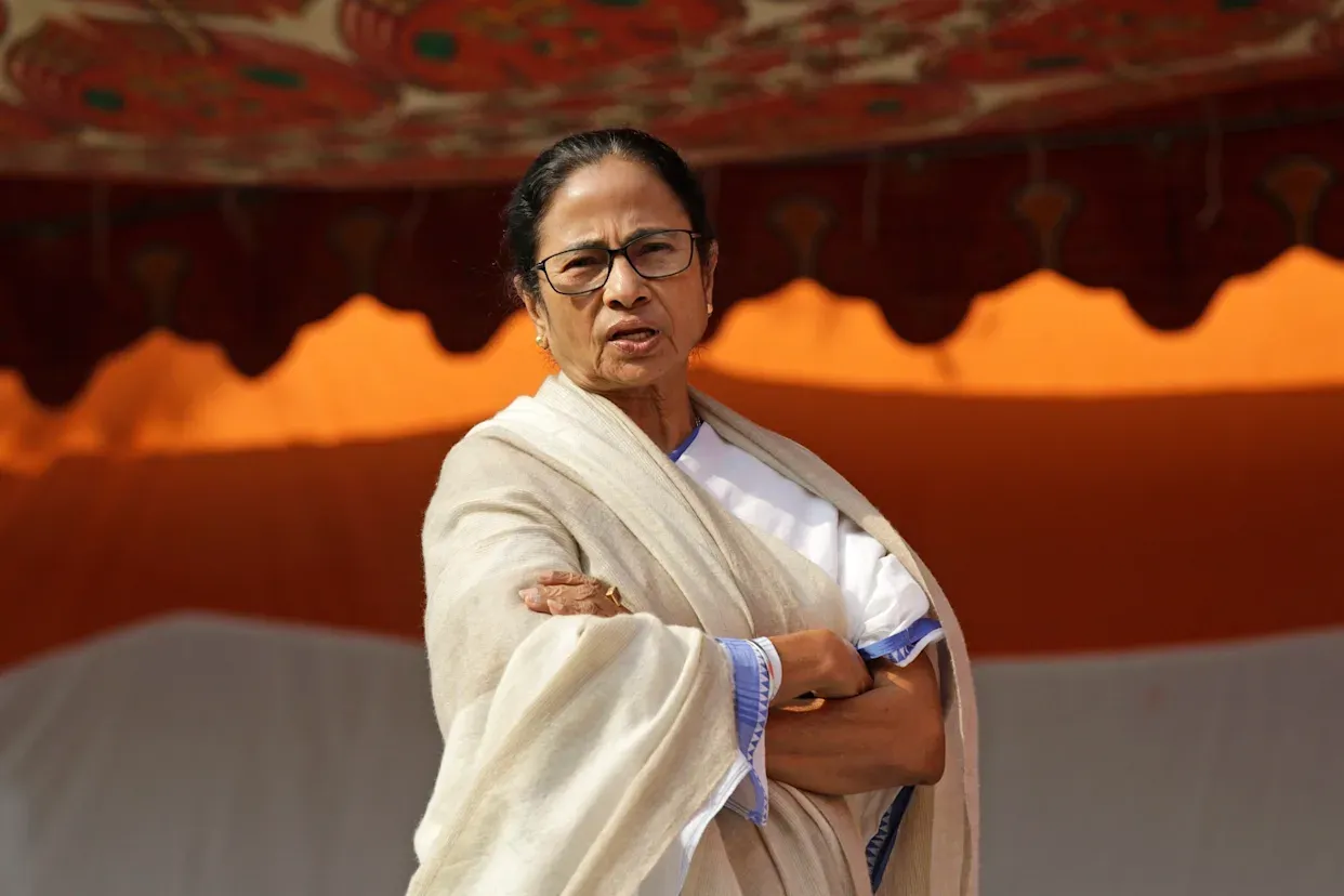 Mamata Banerjee Reacts to EVM Row in West Bengal, Raises Concerns Over Election Process