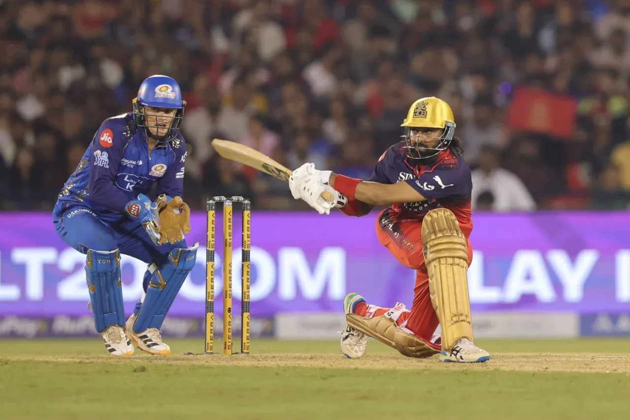 IPL 2026: Royal Challengers Bengaluru Edge Past Mumbai Indians by 2 Wickets