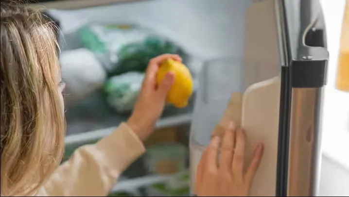 Vegetable Storage Tips: Hidden Health Risks of Plastic Bags in Refrigerators