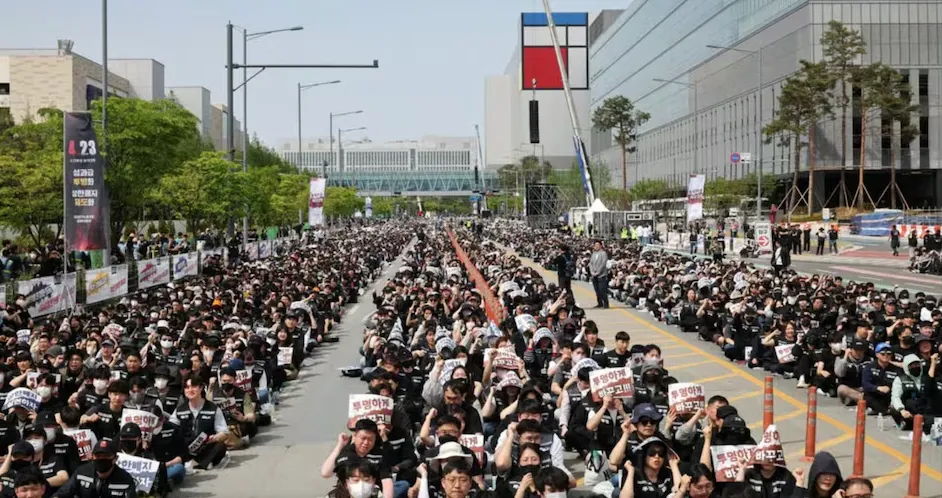 AI Profit Surge Sparks Massive Employee Protest at Samsung Electronics