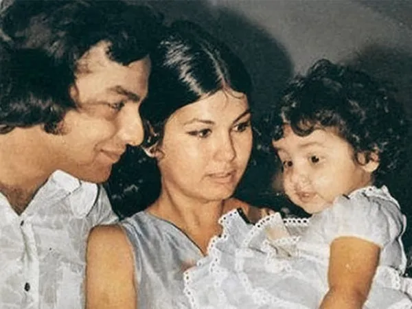 Pooja Bhatt On Mahesh Bhatt Converting To Islam