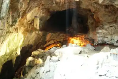 Mystery Cave in Mehar Village Linked to Pandavas? The Legend of Gupteshwar Mahadev Explained
