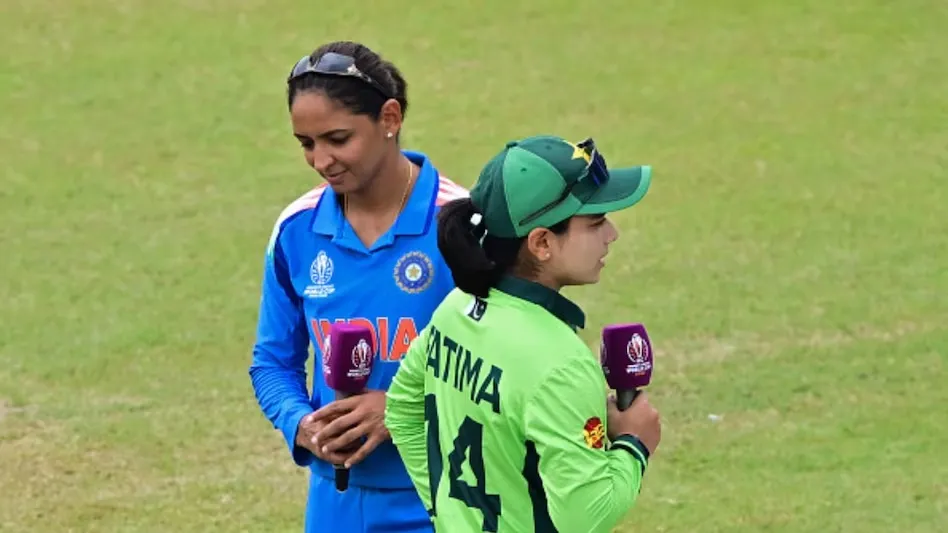India pakistan Handshake controversy