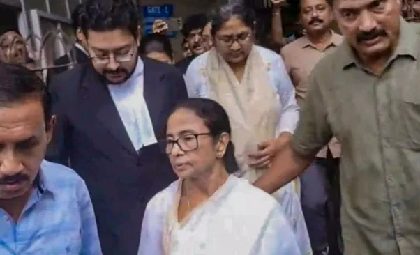 Mamata Banerjee Takes Bhabanipur Election Defeat to Calcutta High Court