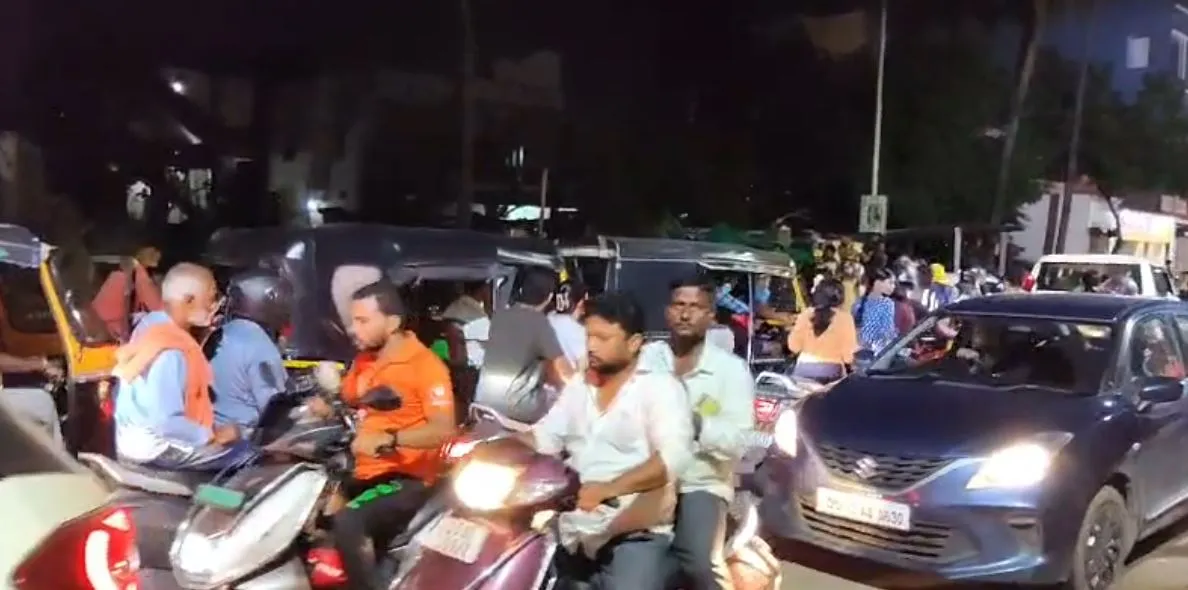 Drunk Driver Causes Series of Accidents, Triggers Panic on the Road