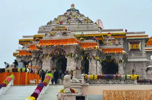 ରାମ ମନ୍ଦିର ଦାନ ଅର୍ଥ ଚୋରି ମାମଲା: ଟ୍ରଷ୍ଟକୁ ସୁପ୍ରିମକୋର୍ଟ ଜାରି କଲେ ନୋଟିସ୍,ଏସଆଇଟିକୁ ମାଗିଲେ ରିପୋର୍ଟ