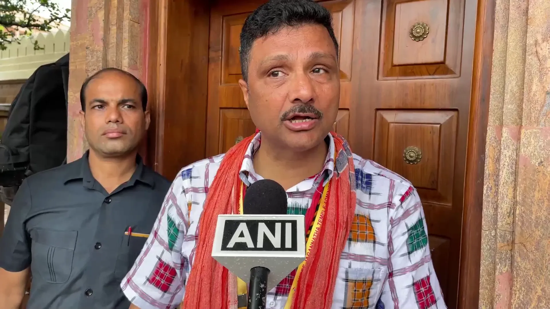 Ratha yatra 2026: ରଥାରୂଢ଼ ଦିଅଁଙ୍କ ସୁରୁଖୁରୁରେ ଚାଲିଛି ନୀତିକାନ୍ତି, ଆଉ କିଛି ସମୟରେ ବନ୍ଧା ହେବ ଚାରମାଳ